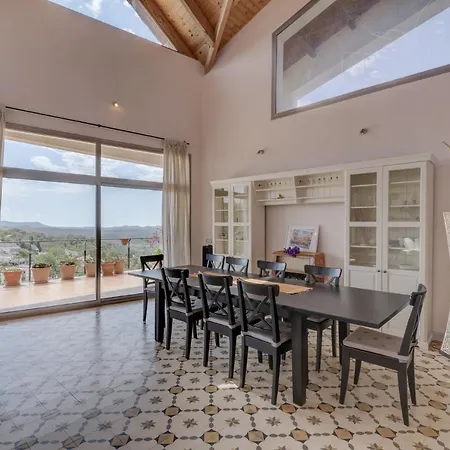 House In Hills With Views To The Sea * Sitges