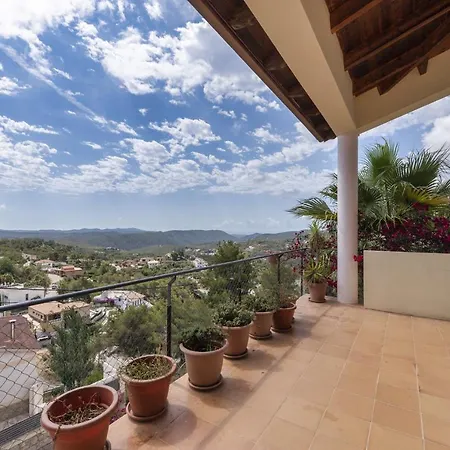 House In Hills With Views To The Sea Sitges
