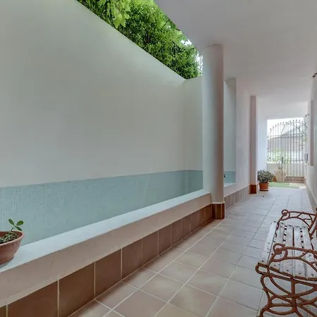 Semesterbostad House In Hills With Views To The Sea Sitges